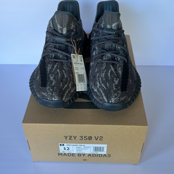 Yeezy Boost 350 V2 MX Adidas in Dark Salt Primeknit Size 12 NWT - Picture 4 of 16